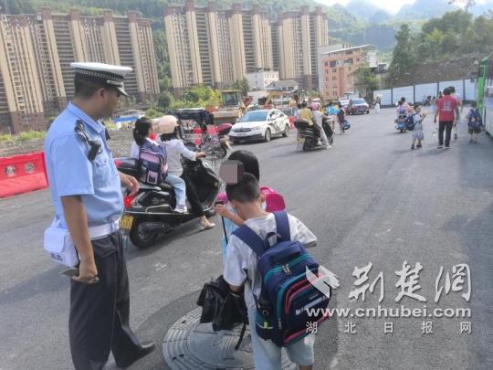 正在上传...